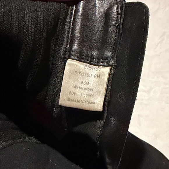 Blondo Black Ankle Booties - Picture 9 of 9